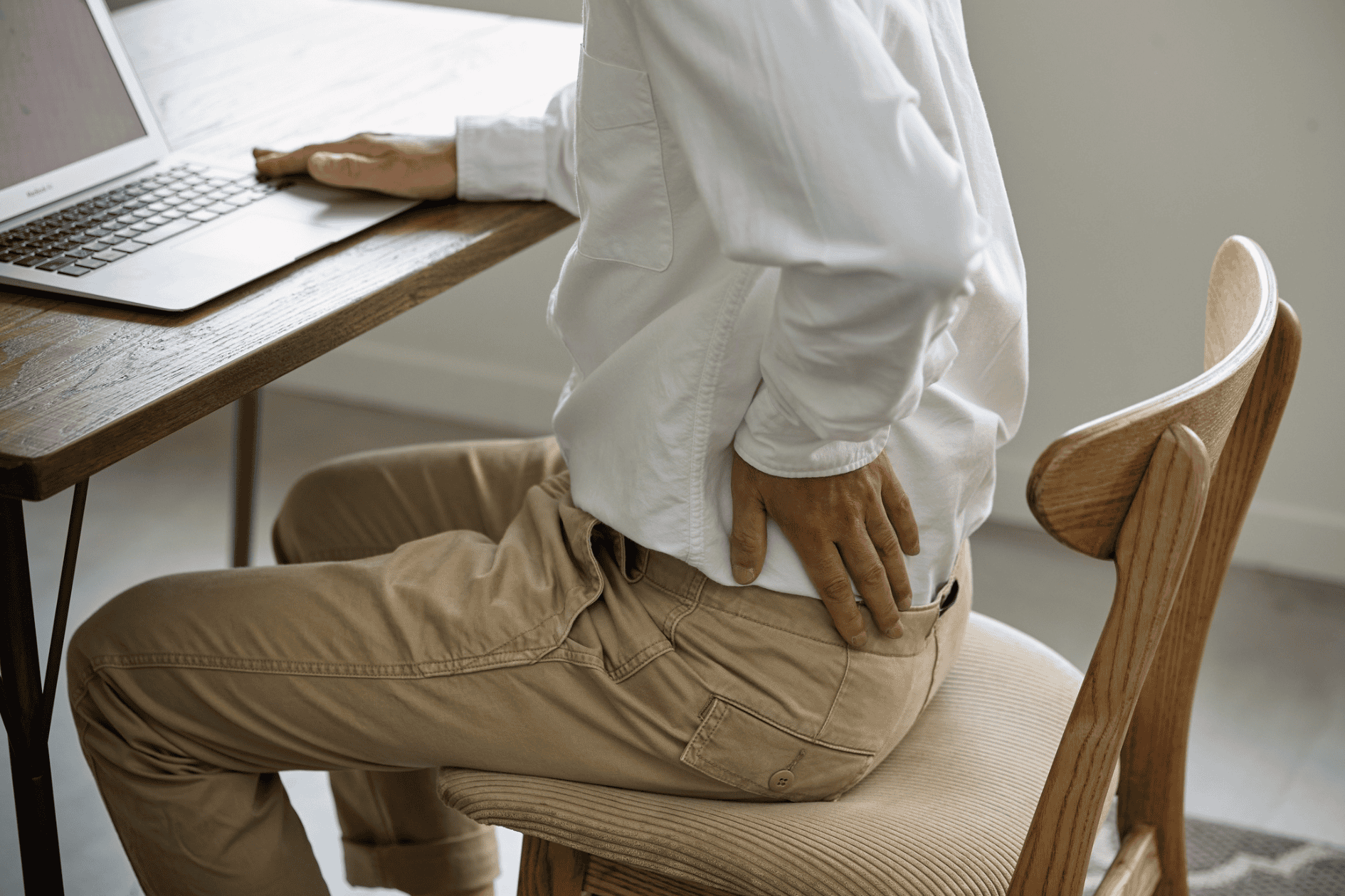 preventing neck and back pain at work